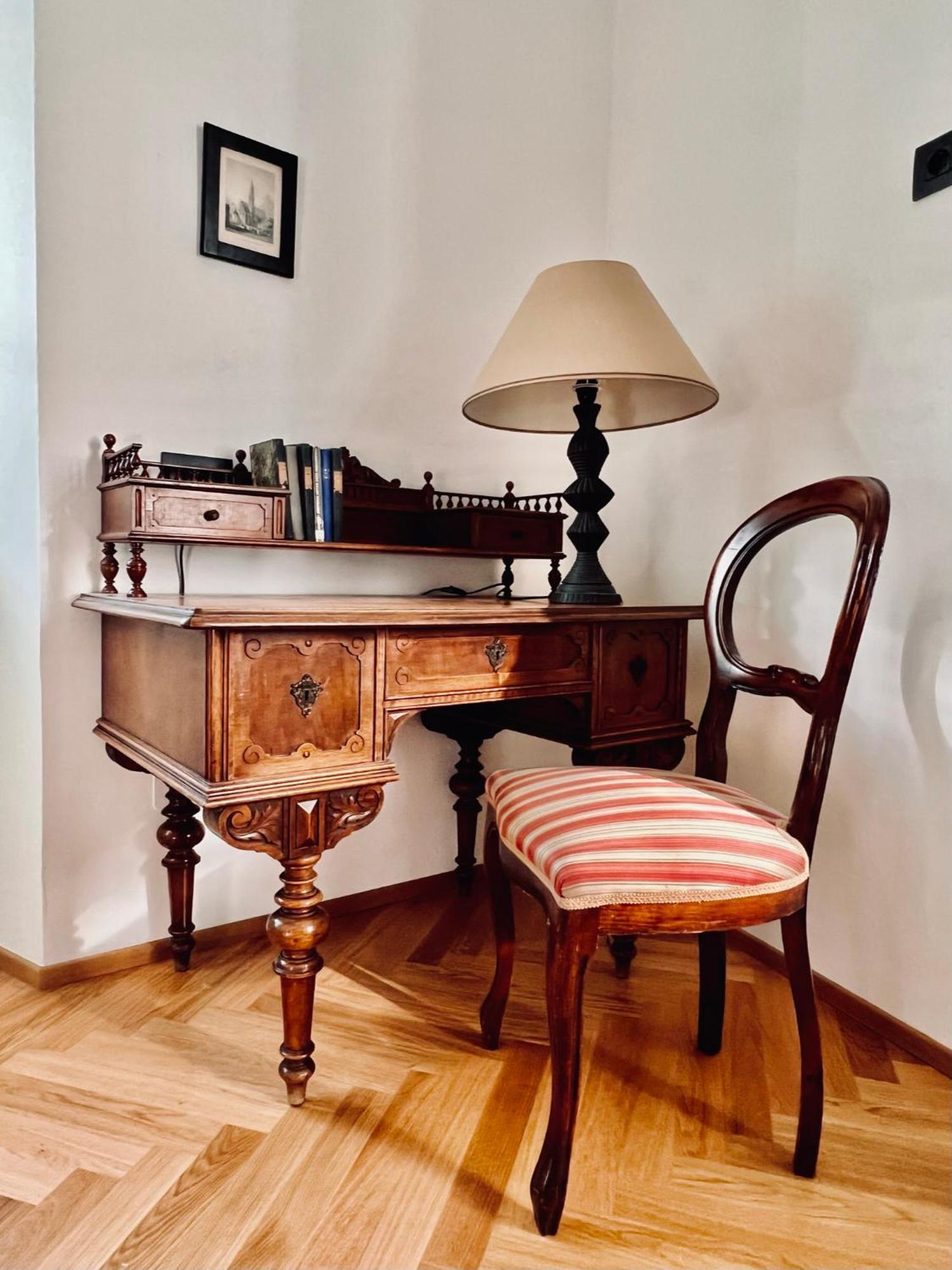 Haus Noldin - Historische Herberge - Dimora Storica Salorno Dış mekan fotoğraf