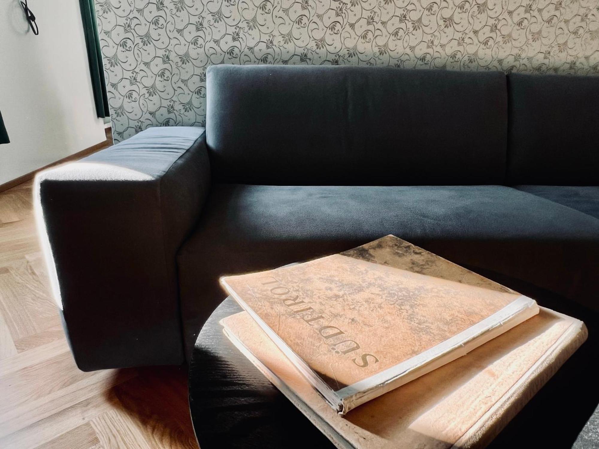 Haus Noldin - Historische Herberge - Dimora Storica Salorno Dış mekan fotoğraf