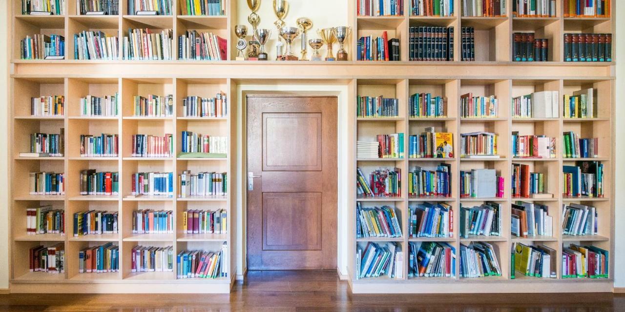 Haus Noldin - Historische Herberge - Dimora Storica Salorno Dış mekan fotoğraf